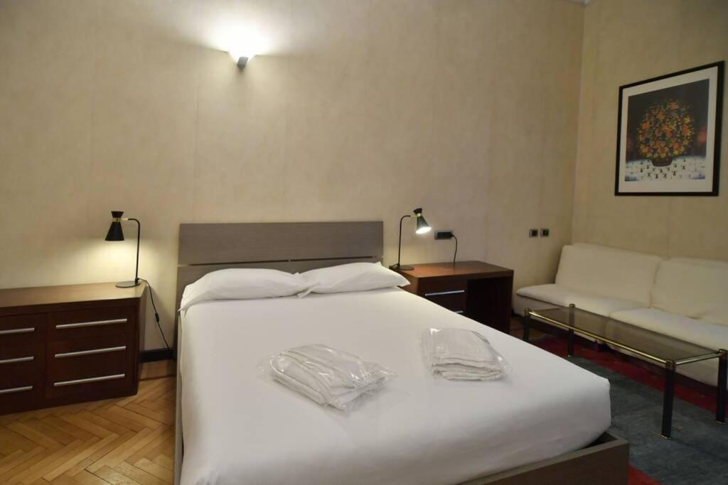 Ampio Appartamento Milano Centro Crocetta Bagian luar foto