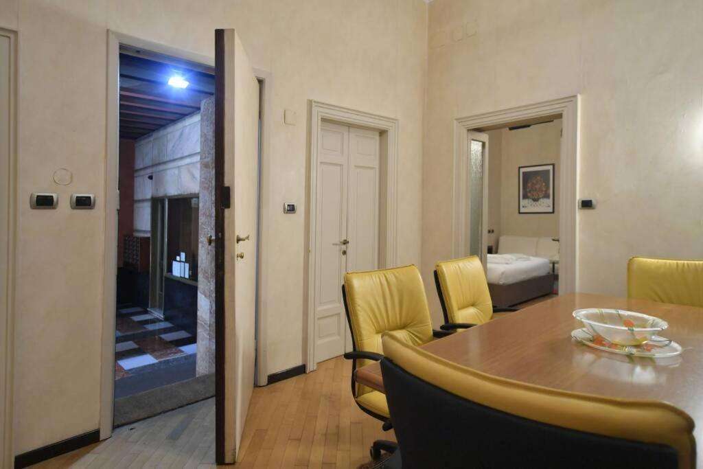 Ampio Appartamento Milano Centro Crocetta Bagian luar foto